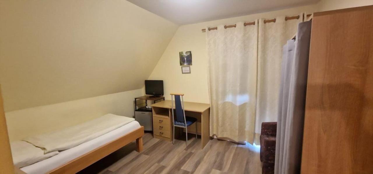 Frankenstube-Winkelhaid Exteriör bild